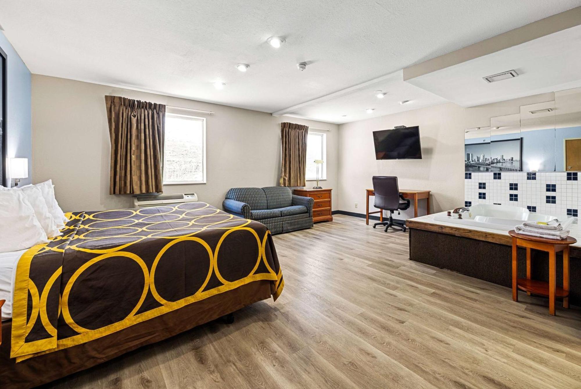 Super 8 By Wyndham Pittsburgh/Monroeville Extérieur photo