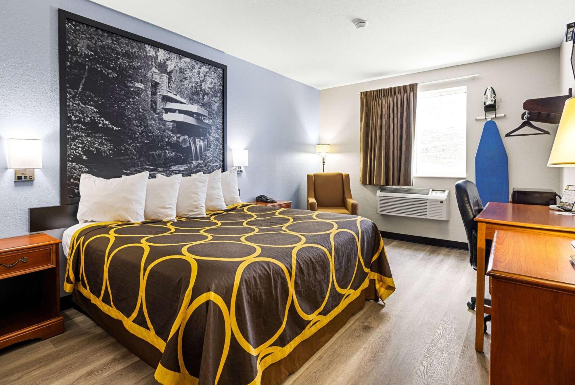 Super 8 By Wyndham Pittsburgh/Monroeville Extérieur photo