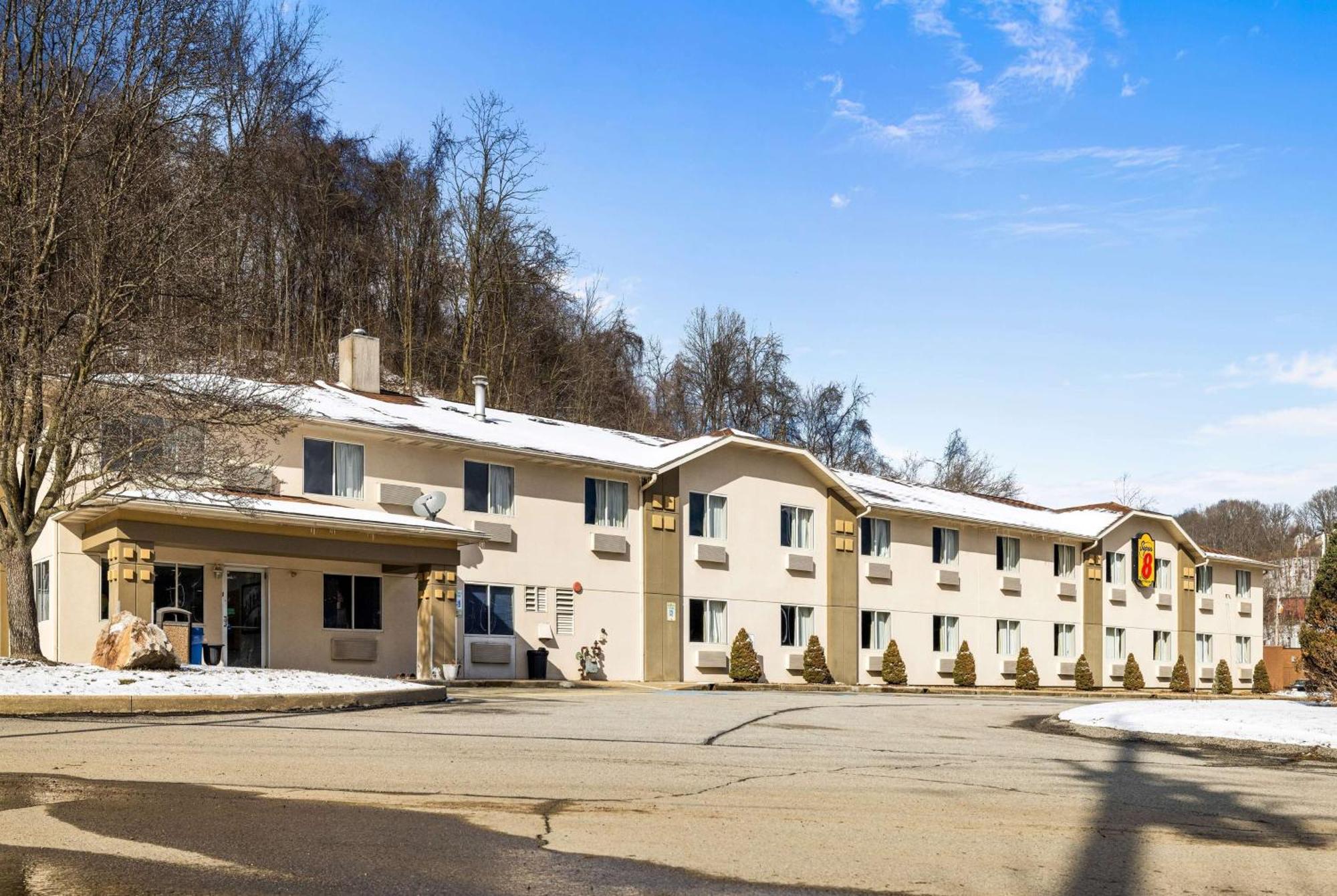 Super 8 By Wyndham Pittsburgh/Monroeville Extérieur photo