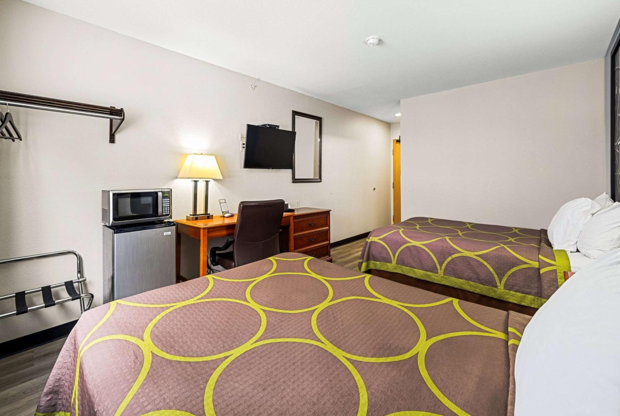Super 8 By Wyndham Pittsburgh/Monroeville Extérieur photo
